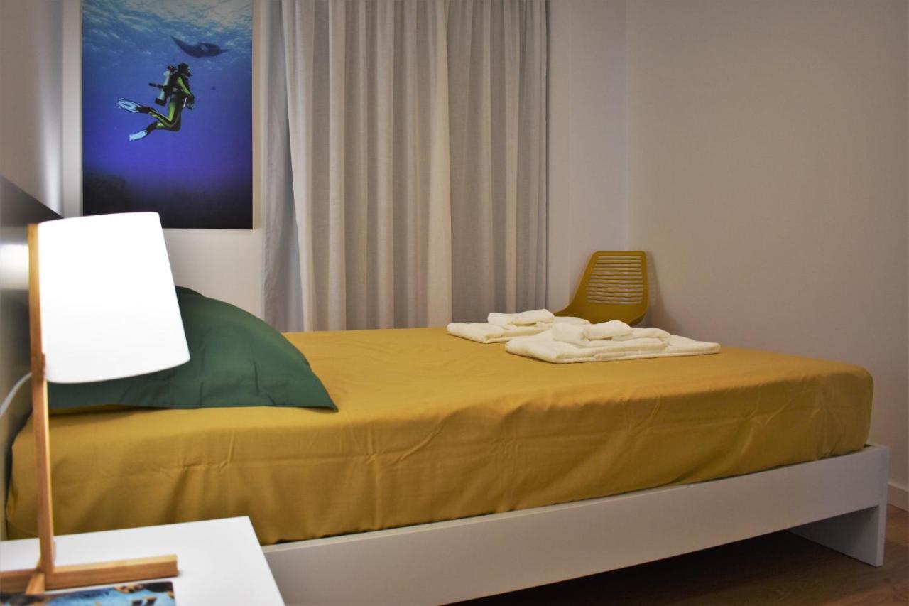 Ocean Blue Apartment 蓬塔德尔加达 外观 照片